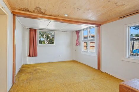 Photo of property in 29 Cross Street, Waikuku Beach, 7473