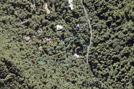 Photo of property in 408a Scenic Drive, Waiatarua, Auckland, 0612