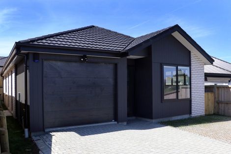 Photo of property in 7 Rarangi Mai Lane, Karaka, 2113