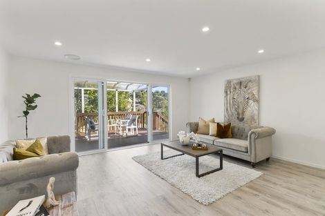 Photo of property in 52a Sycamore Drive, Sunnynook, Auckland, 0620