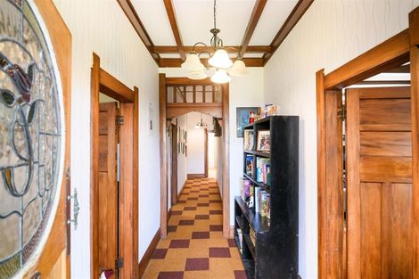 Photo of property in 14 Hunia Street, Marton, 4710