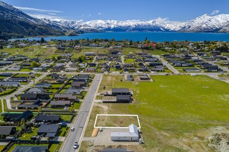 Photo of property in 13 Swan Street, Lake Hawea, 9382