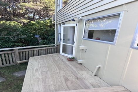 Photo of property in 2 Corlett Road, Plimmerton, Porirua, 5026