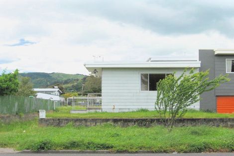 Photo of property in 21 Williams Street, Gisborne, 4010