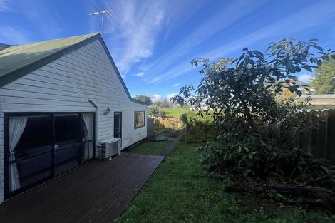 Photo of property in 30 Wells Road, Bucklands Beach, Auckland, 2012