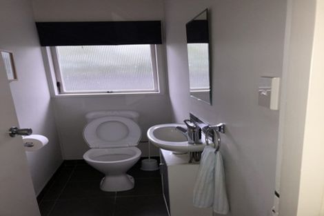 Photo of property in 43 Meadway, Sunnyhills, Auckland, 2010