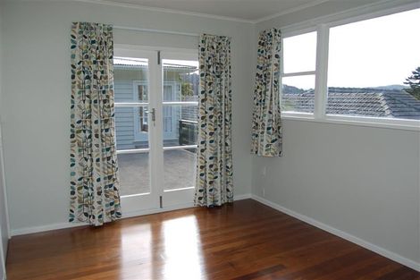 Photo of property in 101 Manuka Street, Stokes Valley, Lower Hutt, 5019