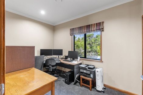 Photo of property in 445a Ruahine Street, Terrace End, Palmerston North, 4410