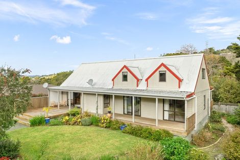 Photo of property in 5 Tieke Place, Horahora, Whangarei, 0110
