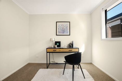 Photo of property in 25 Waruhia Crescent, Rototuna North, 3281