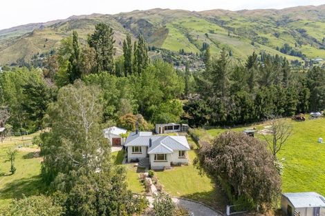 Photo of property in 153 Roxburgh Road East, Roxburgh East, Roxburgh, 9571