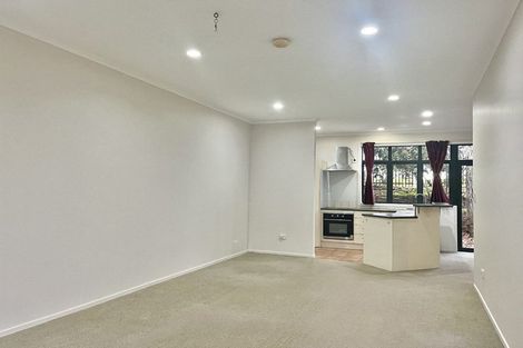 Photo of property in Tuscany Towers, 14/1 Ambrico Place, New Lynn, Auckland, 0600