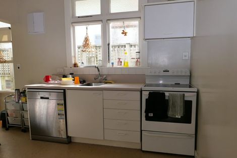 Photo of property in 339 Karori Road, Karori, Wellington, 6012