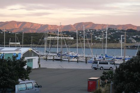 Photo of property in 522 Evans Bay Parade, Hataitai, Wellington, 6021