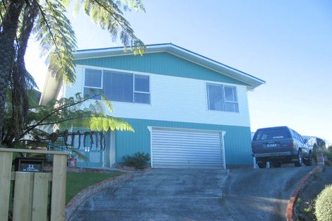 Photo of property in 22 Pekanga Road, Normandale, Lower Hutt, 5010