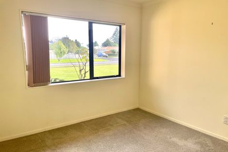 Photo of property in 1 Walnut Grove, Whakatane, 3120