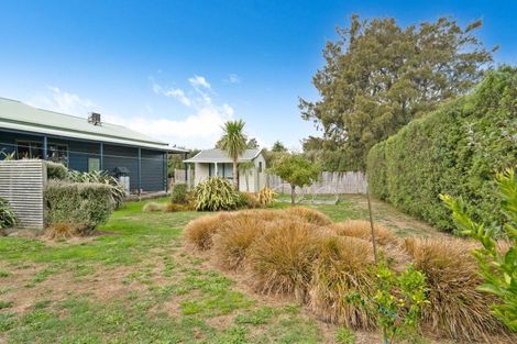 Photo of property in 92 Revans Street, Featherston, 5710