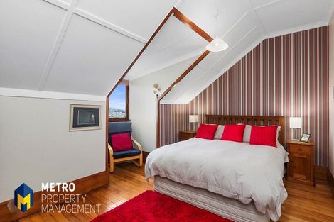 Photo of property in 50 Easther Crescent, Kew, Dunedin, 9012