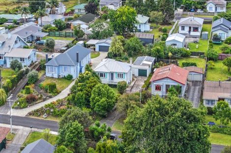 Photo of property in 10 Andrews Street, Paeroa, 3600