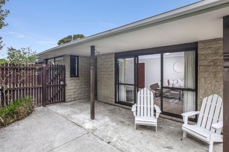 Photo of property in 54b Aorangi Road, Bryndwr, Christchurch, 8053