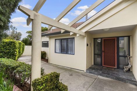 Photo of property in 17 Charlotte Street, Stanmore Bay, Whangaparaoa, 0932