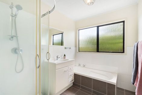 Photo of property in 2/16a Puriri Street, Takapuna, Auckland, 0622