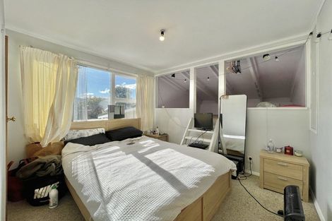 Photo of property in 1129 Fergusson Drive, Clouston Park, Upper Hutt, 5018