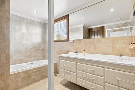 Photo of property in 6 Gracemount Place, Kinmont Park, Mosgiel, 9024