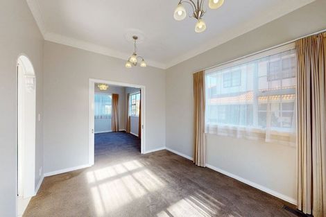 Photo of property in 49 Kings Crescent, Hutt Central, Lower Hutt, 5010