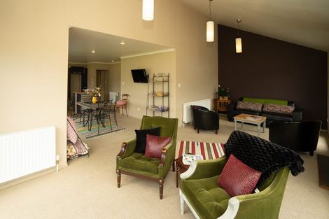 Photo of property in 139 Te Mahoe Road, Mokau, 4376