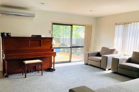 Photo of property in 318 Triangle Road, Massey, Auckland, 0614