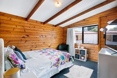 Photo of property in 26 Hale Crescent, Bayview, Auckland, 0629