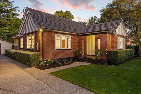 Photo of property in 16 Bounty Street, Bryndwr, Christchurch, 8053