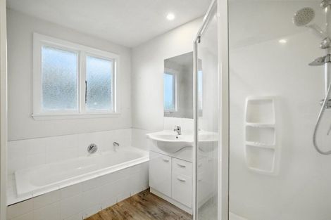 Photo of property in 145 Hamilton Avenue, Ilam, Christchurch, 8041