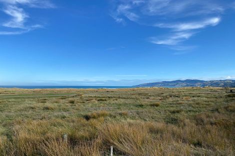 Photo of property in 6 Wilton Lane, Flat Point, 5883