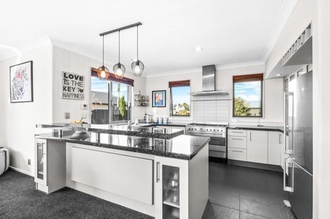 Photo of property in 20 Evergreen Place, Parklands, Christchurch, 8083