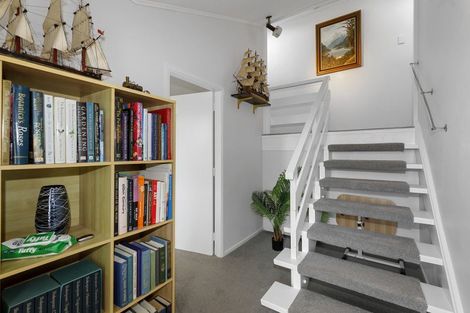 Photo of property in 27 Lord Street, Stokes Valley, Lower Hutt, 5019