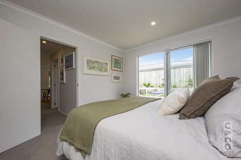 Photo of property in 31 Pitoitoi Drive, Riverhead, 0820