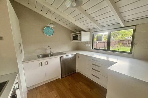 Photo of property in 5a Tapestry Grove, Silverstream, Upper Hutt, 5019