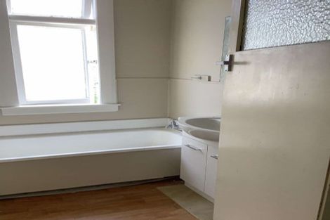 Photo of property in 18 Winton Street, St Albans, Christchurch, 8014