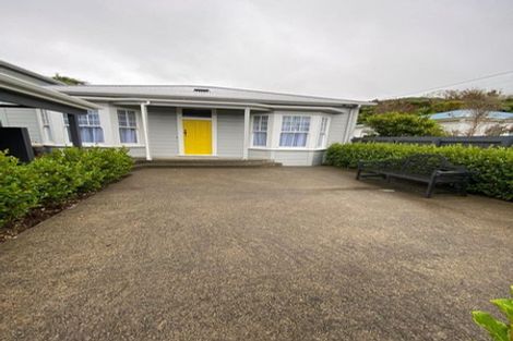 Photo of property in 77 Nottingham Street, Karori, Wellington, 6012