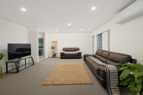 Photo of property in 9 Wattle Road, Sunnyvale, Auckland, 0612