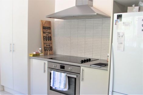 Photo of property in 48 Tongariro Drive, Aotea, Porirua, 5024