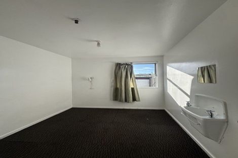 Photo of property in 35 Shirley Road, Shirley, Christchurch, 8013