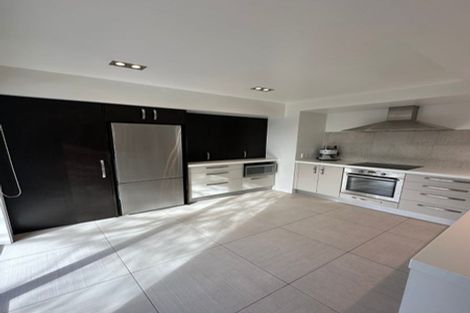 Photo of property in 1/195b Wairakei Road, Bryndwr, Christchurch, 8053