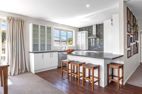 Photo of property in 52 Cranford Street, St Albans, Christchurch, 8014
