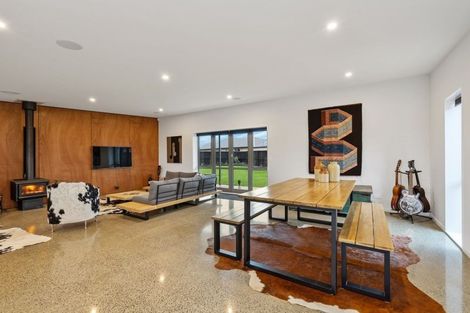 Photo of property in 1 Bellbird Place, Rolleston, 7614