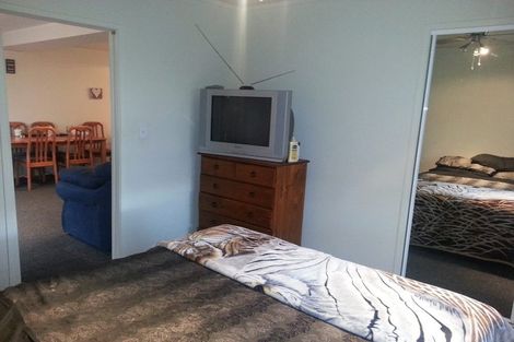 Photo of property in 21 Cardiff Road, Pakuranga, Auckland, 2010