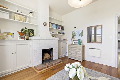 Photo of property in 5b Saint Mary Street, Thorndon, Wellington, 6011