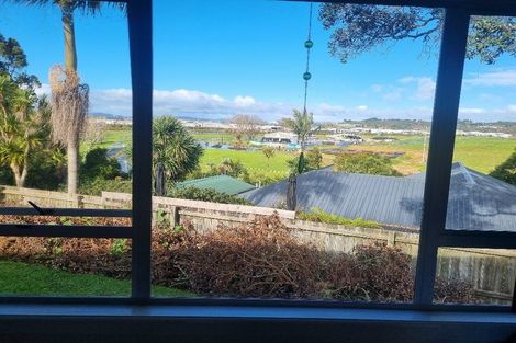 Photo of property in 18 Tanekaha Drive, Parahaki, Whangarei, 0112